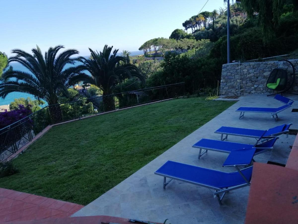 Agriturismo Un Mare Di Fiori Ventimiglia Zewnętrze zdjęcie