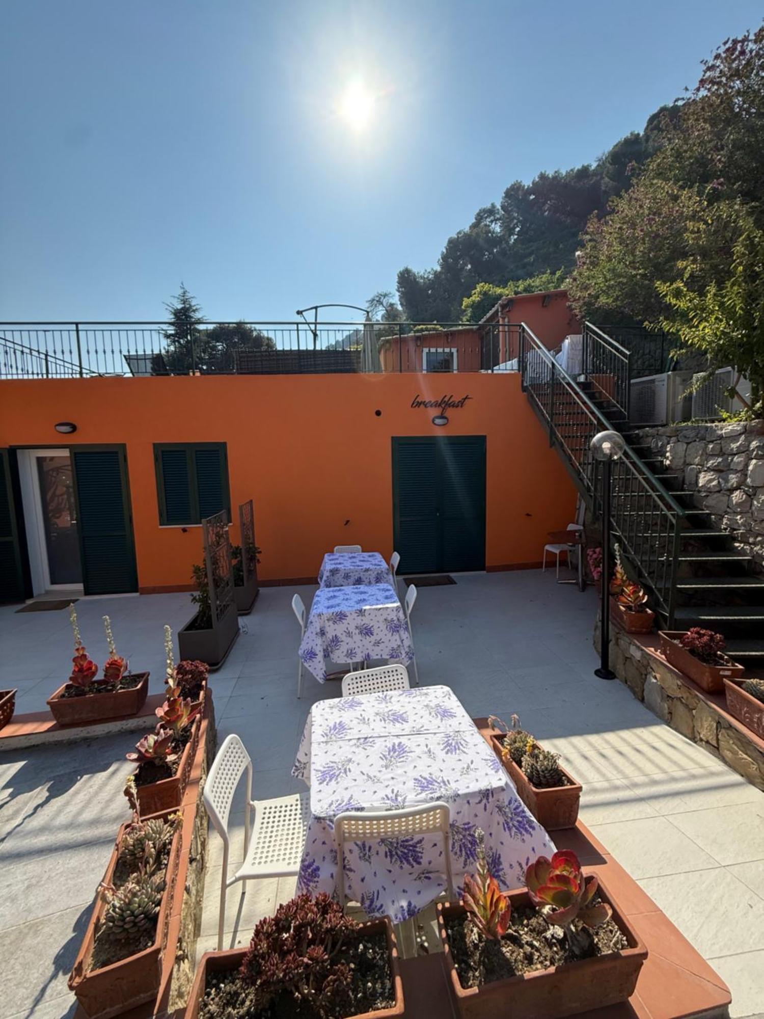 Agriturismo Un Mare Di Fiori Ventimiglia Zewnętrze zdjęcie