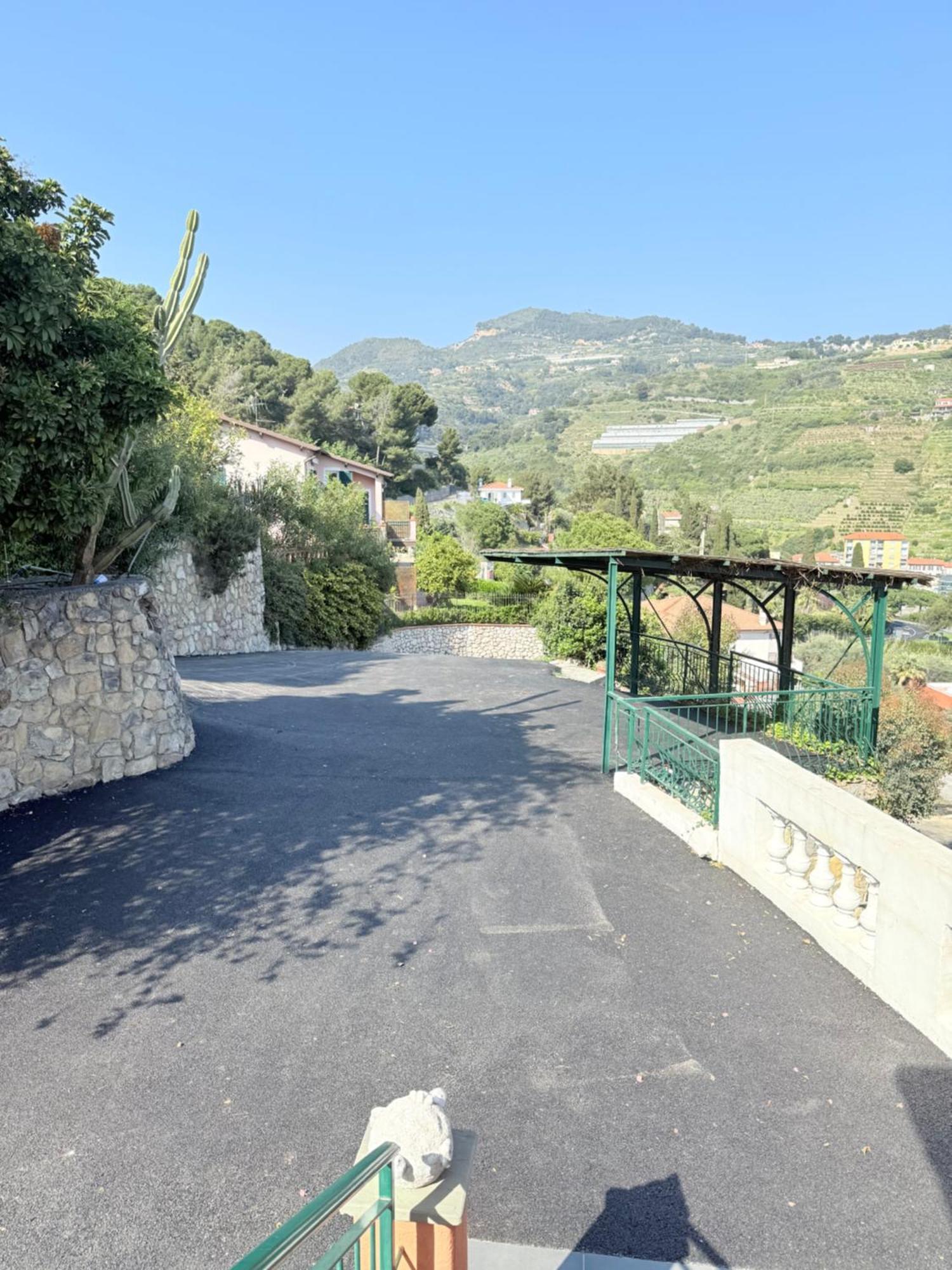 Agriturismo Un Mare Di Fiori Ventimiglia Zewnętrze zdjęcie