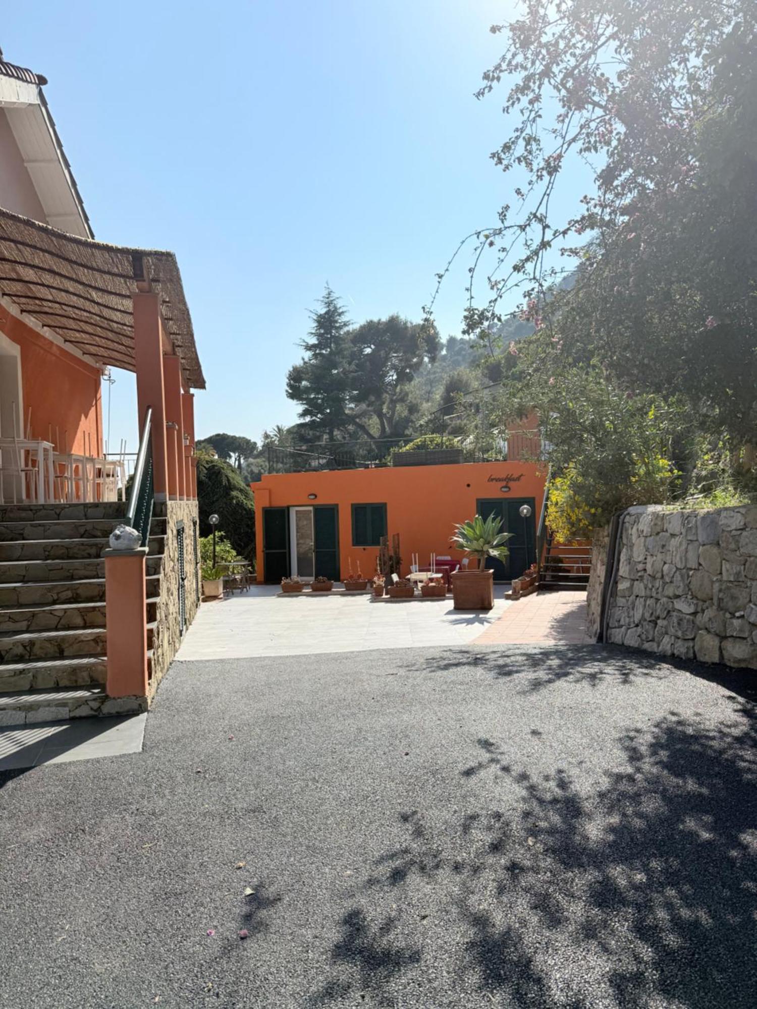 Agriturismo Un Mare Di Fiori Ventimiglia Zewnętrze zdjęcie
