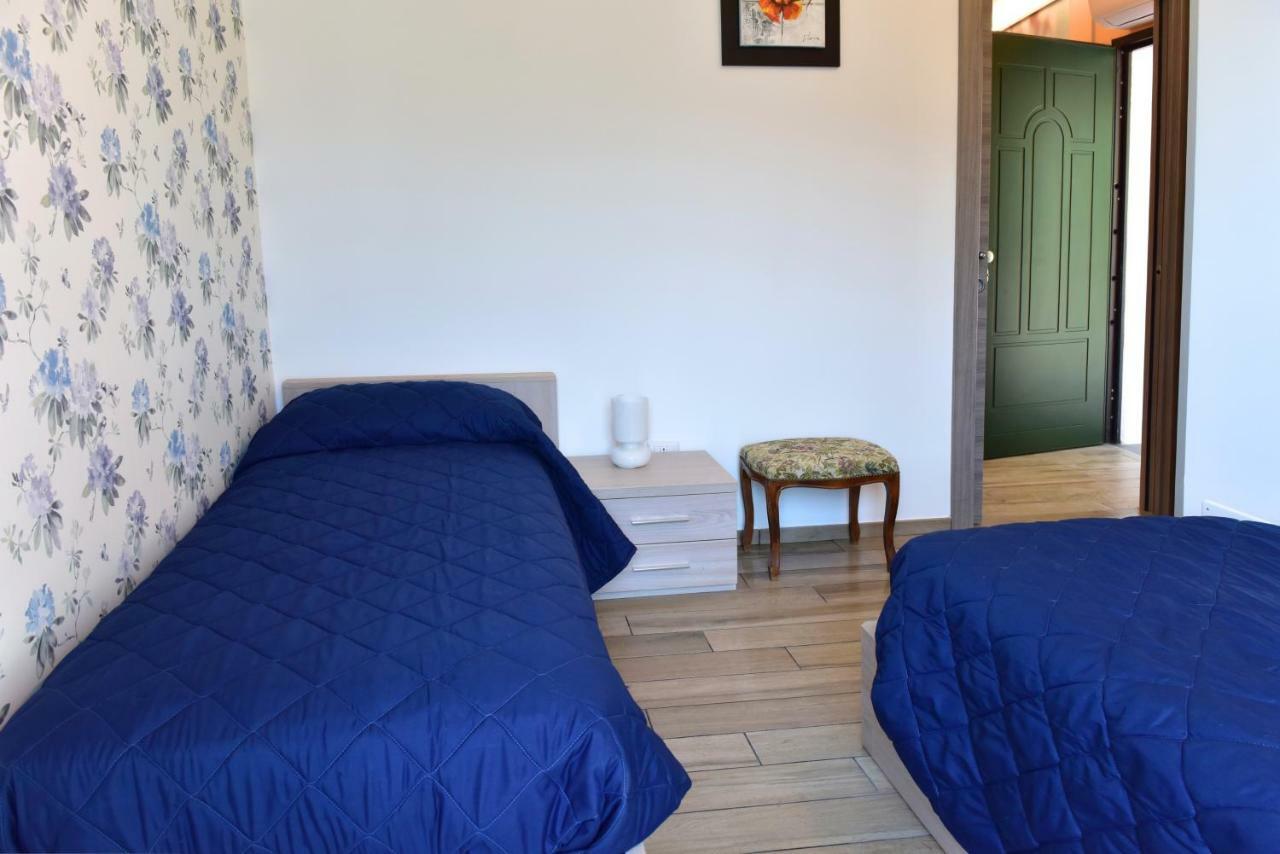 Agriturismo Un Mare Di Fiori Ventimiglia Zewnętrze zdjęcie