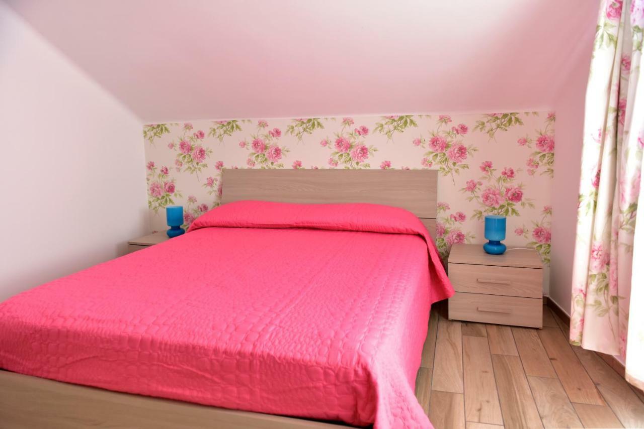 Agriturismo Un Mare Di Fiori Ventimiglia Zewnętrze zdjęcie